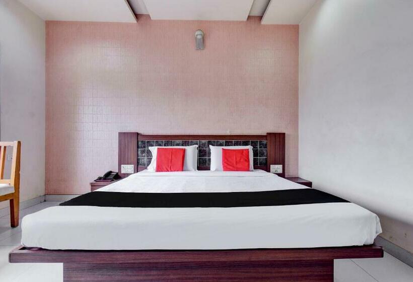 Szálloda Capital O 81519  Vrundawan Garden