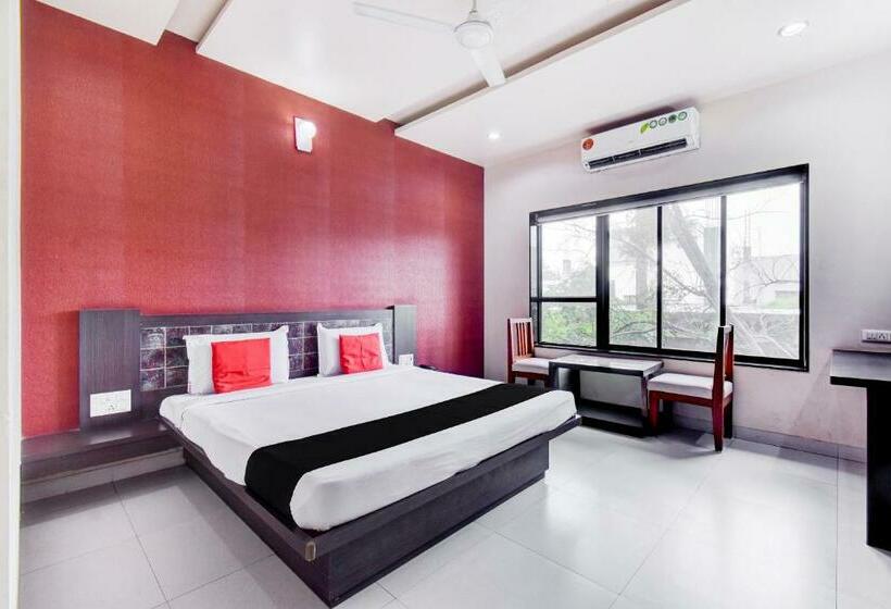 Szálloda Capital O 81519  Vrundawan Garden