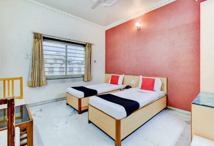 Szálloda Capital O 81519  Vrundawan Garden