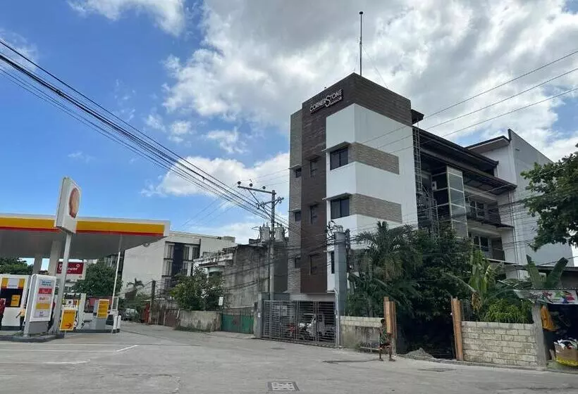 Hotelli Cornerstone Manor Inn