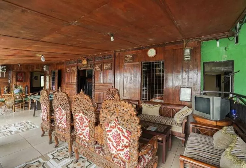 هتل Oyo 2157 Pondok Gembyang Air Panas Alam