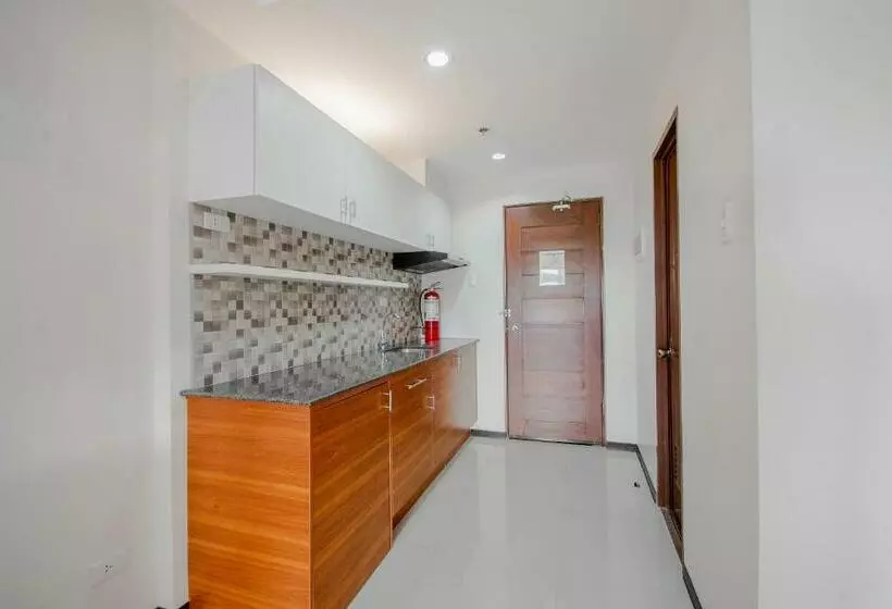 Hotelli Cornerstone Manor Inn