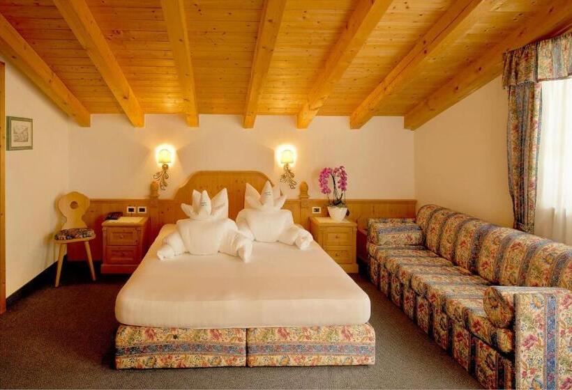 בית מלון כפרי Santes