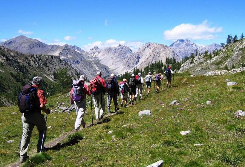 בית מלון כפרי Santes