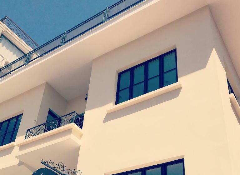 هتل Solo Boutique