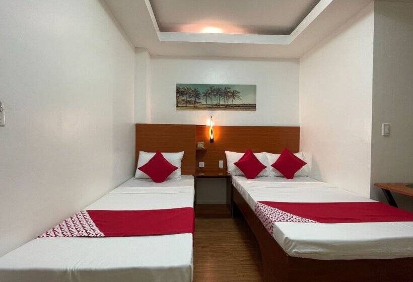 בית מלון כפרי Vaccinated Staff Oyo 685 K Fortune Apartelle