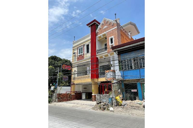 בית מלון כפרי Vaccinated Staff Oyo 685 K Fortune Apartelle