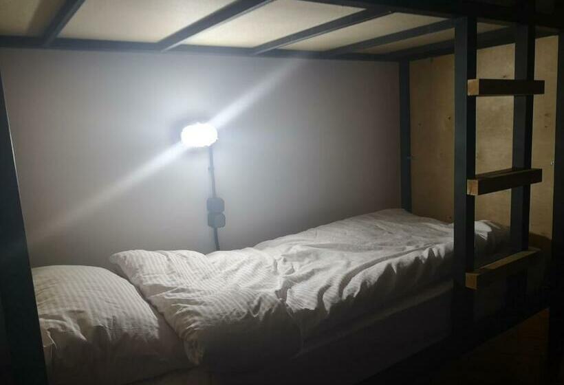 فندق صغير 21/9 Baker Street