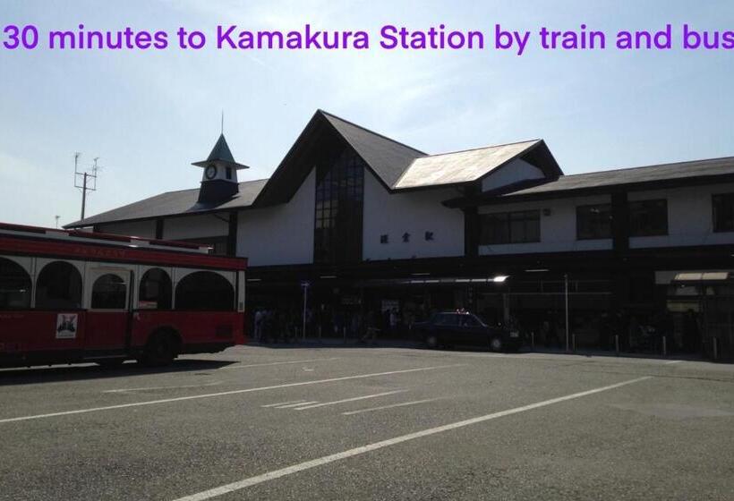 הוסטל The Bath & Bed Hayama