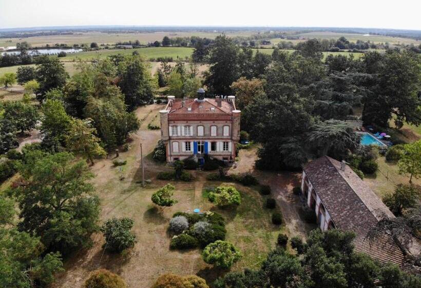 مبيت وإفطار Château Lagaillarde