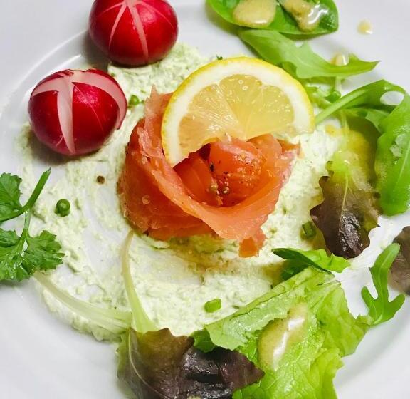 تختخواب و صبحانه Maison D'hôtes Aux Deux Cigognes