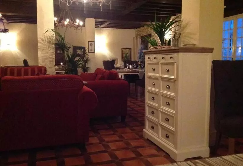 ホテル Château De Mavaleix