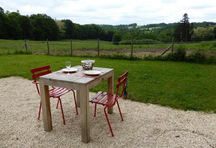 Отель Château De Mavaleix