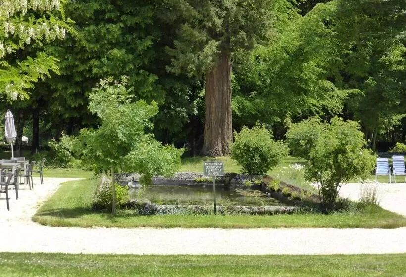 ホテル Château De Mavaleix