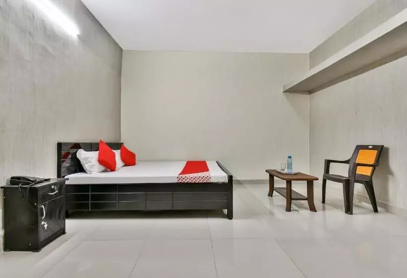 Hôtel Flagship 80252  Pearl