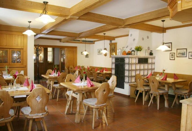 ホテル Gasthaus Zur Linde