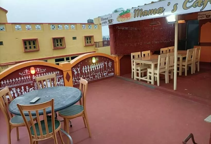 هتل Laxmi Narayan Residency