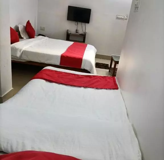 هتل Laxmi Narayan Residency