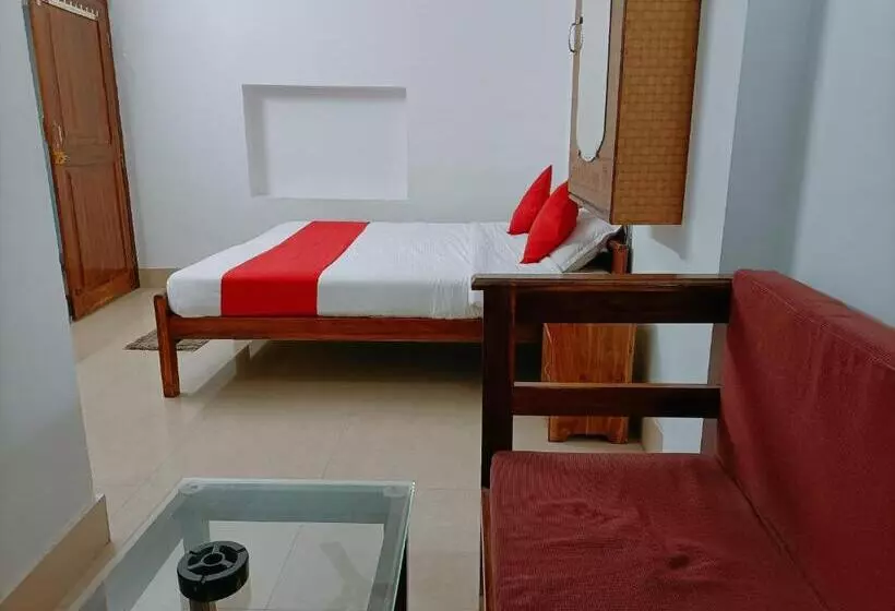 هتل Laxmi Narayan Residency
