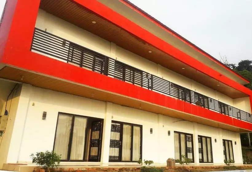 ホテル Oyo 2246 Anjung Bang Oking  & Resort