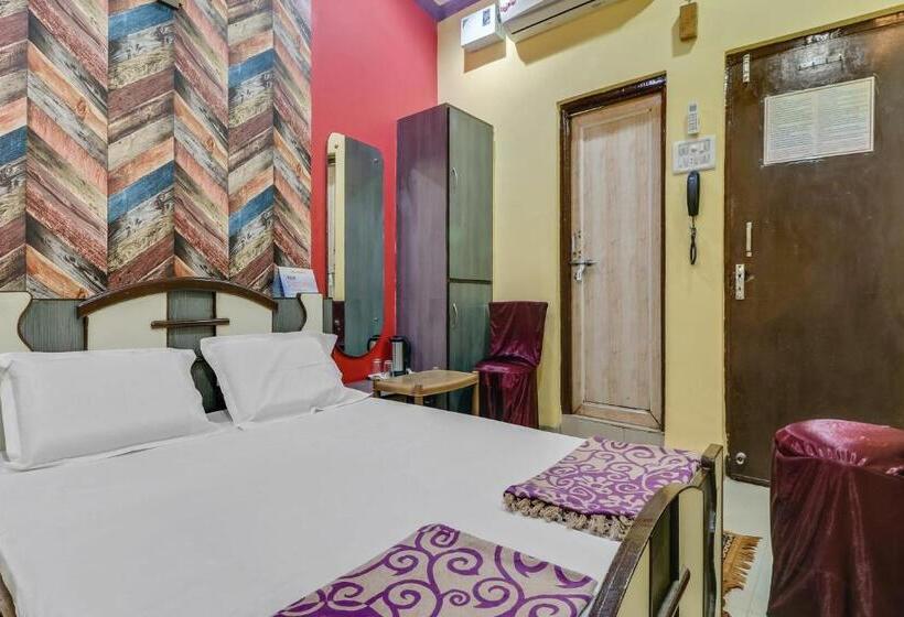 Hotel Raga Residency