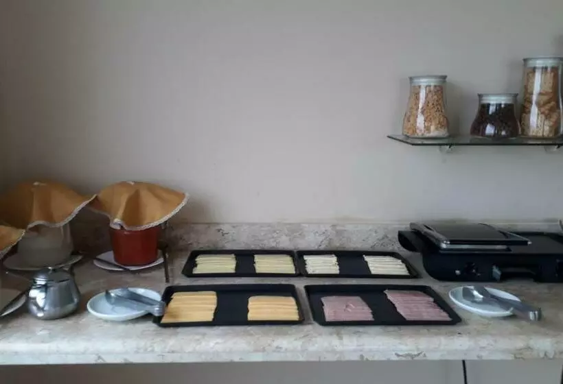 ホテル Serra Plaza