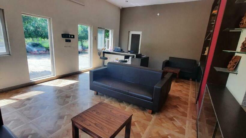 Lake Alpi Resort Kumbhalgarh