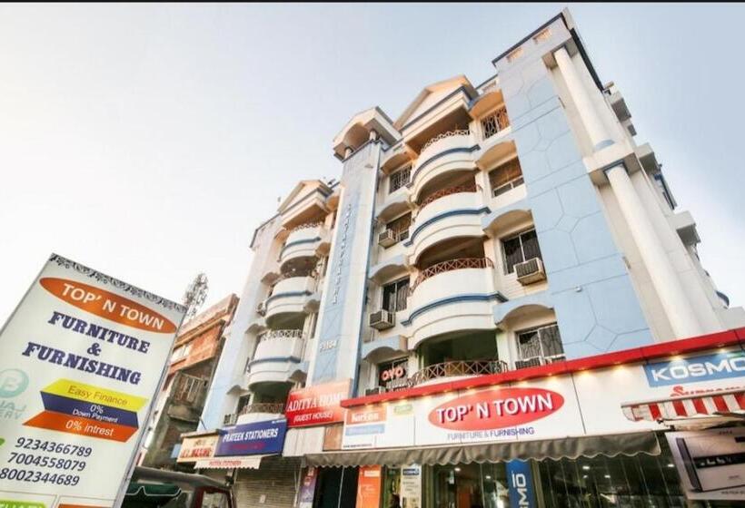 بنسيون Aditya Palace