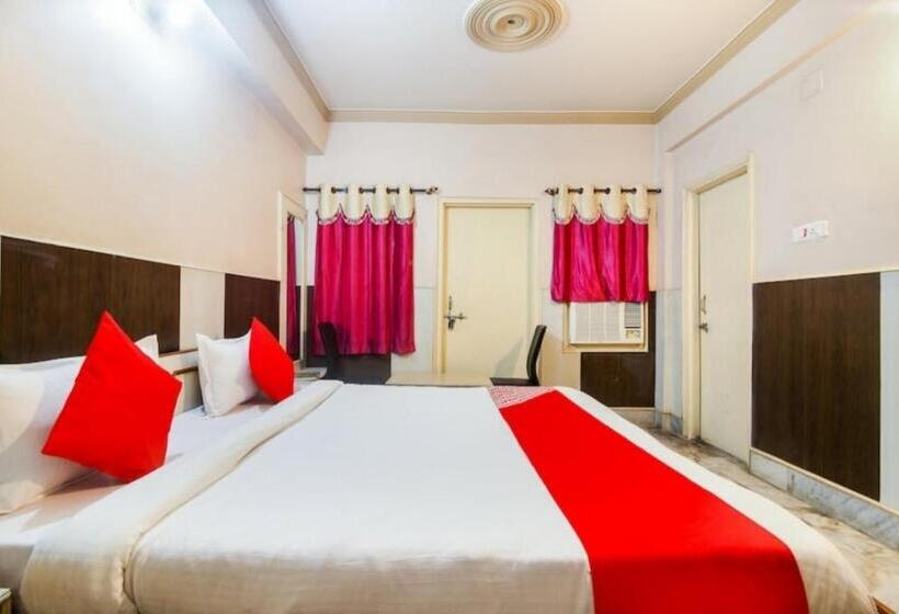 بنسيون Aditya Palace