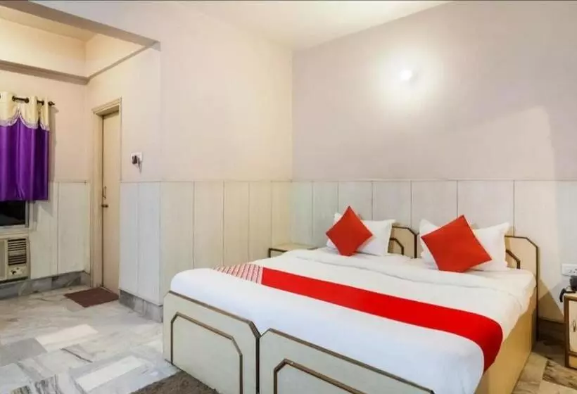 Pension  Aditya Palace