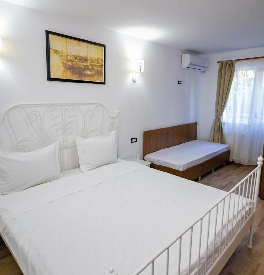 بنسيون Casa Ypu