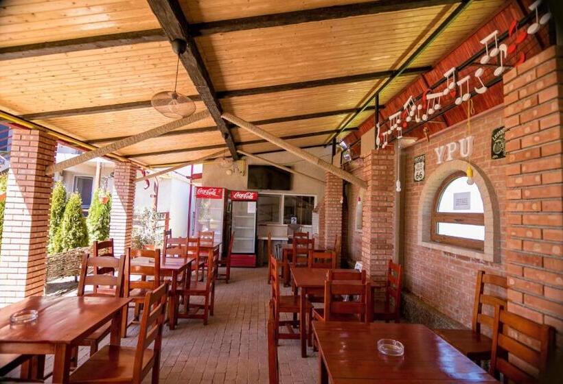 بنسيون Casa Ypu