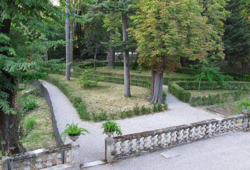 פנסיון Domaine De Saint Charles