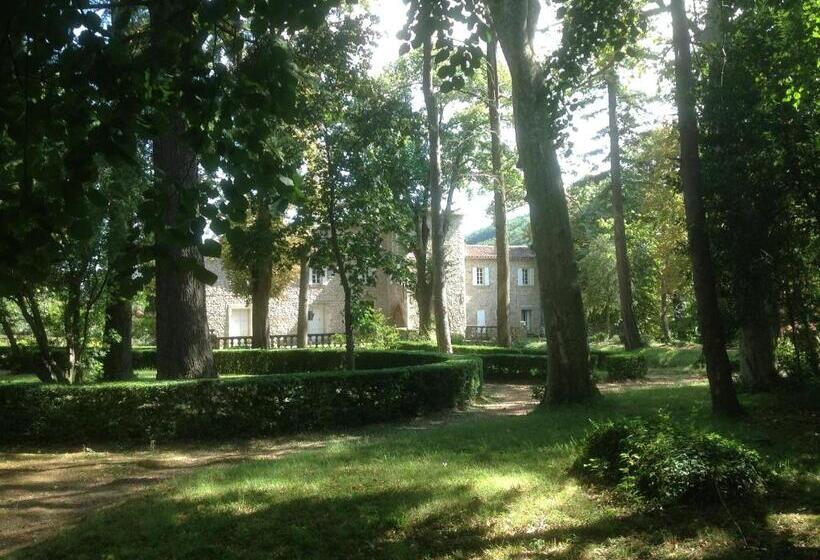 פנסיון Domaine De Saint Charles