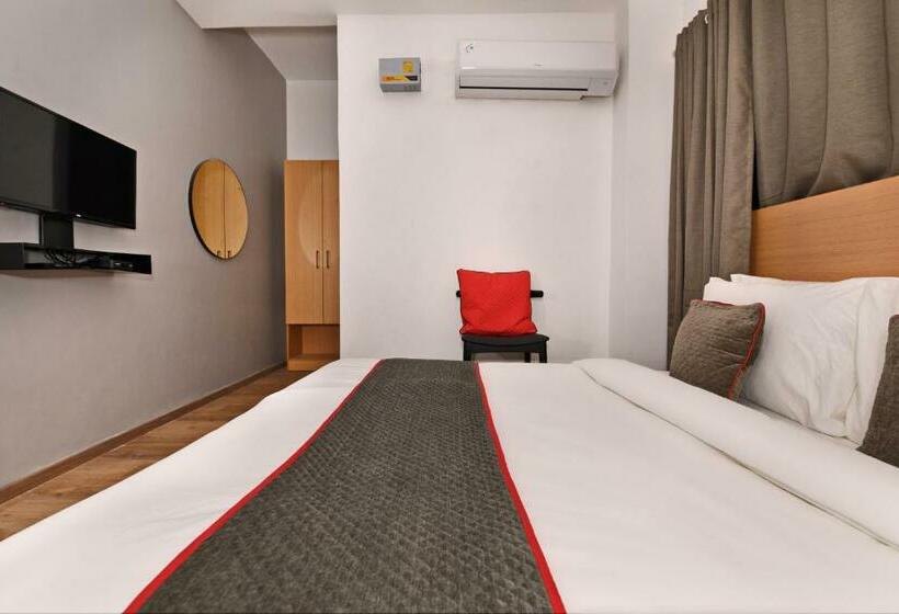 فندق Super Townhouse 244 Munshipuliya