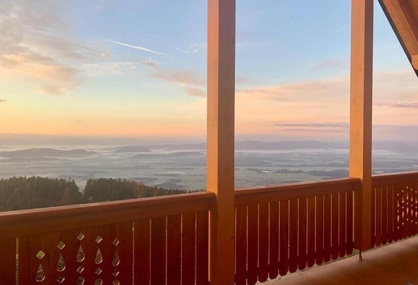 پانسیون Guest House Pr Ambružarju & Apartments