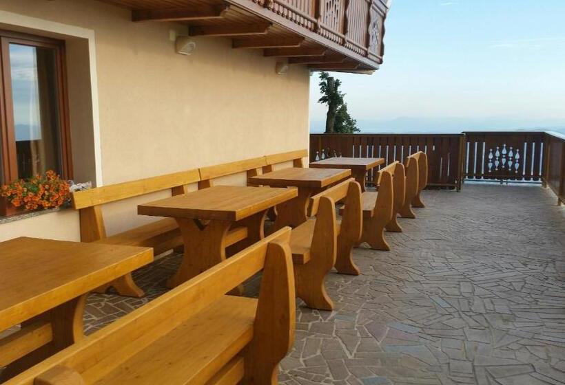 پانسیون Guest House Pr Ambružarju & Apartments