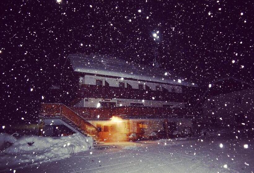 پانسیون Guest House Pr Ambružarju & Apartments