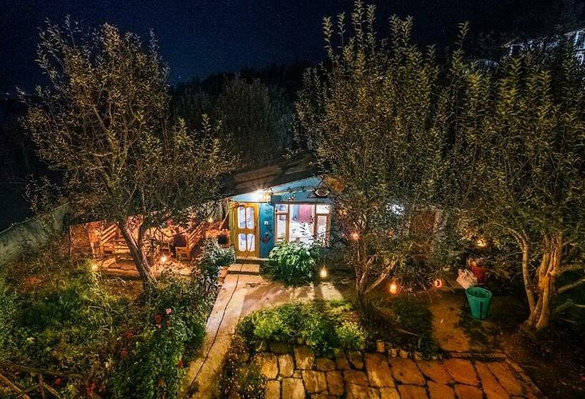 ペンション Orchards House The Hidden Tribe