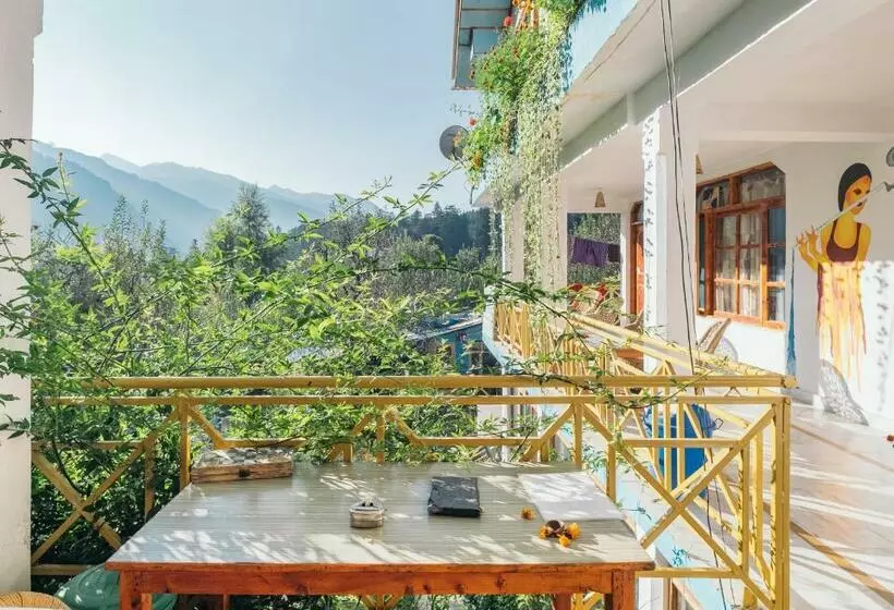 ペンション Orchards House The Hidden Tribe