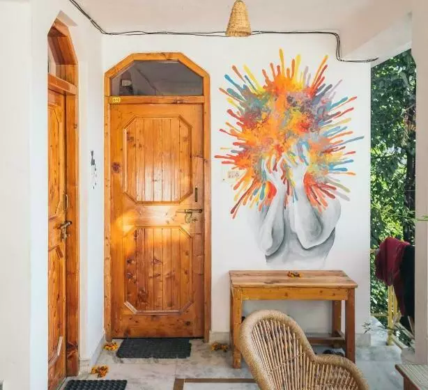 ペンション Orchards House The Hidden Tribe