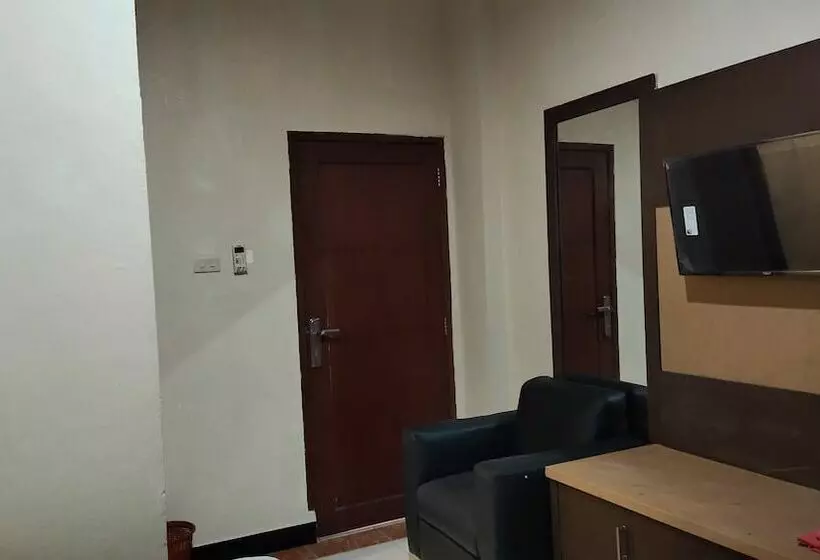 Hotelli De Premium Soekarno Hatta