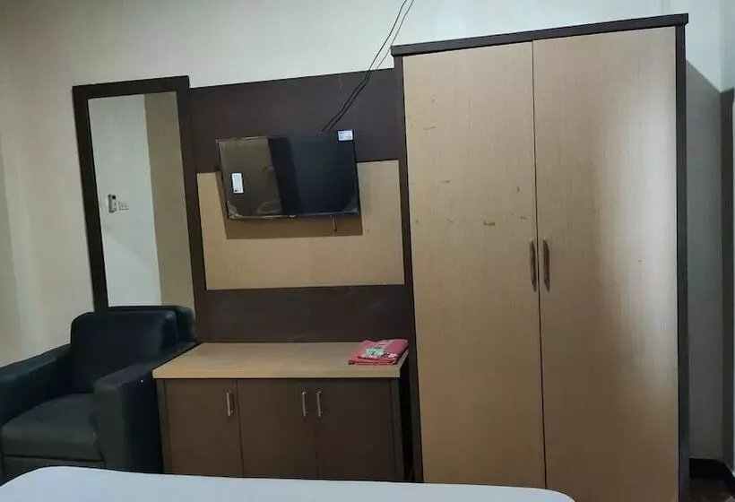 Hotelli De Premium Soekarno Hatta