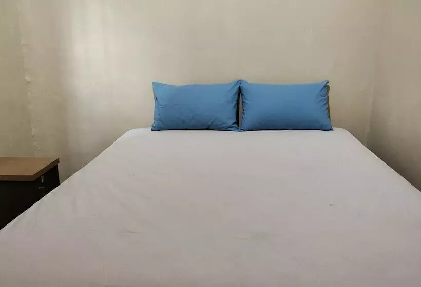 Hotelli De Premium Soekarno Hatta