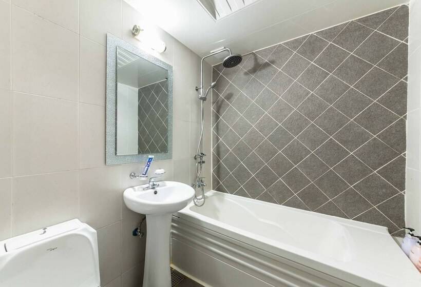 هتل Anshan Jungang Station Chocolate