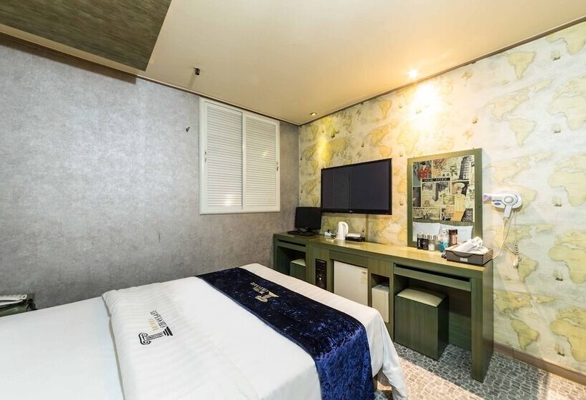 هتل Anshan Jungang Station Chocolate