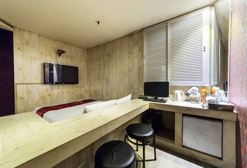 هتل Anshan Jungang Station Chocolate