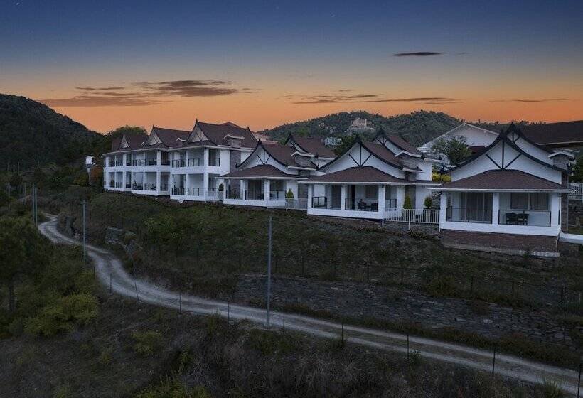 בית מלון כפרי Chails Hamlet