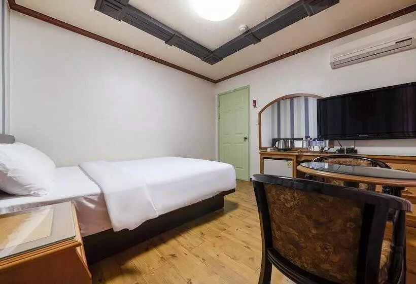 هتل Gangneung Gyeongpodae Hyatt