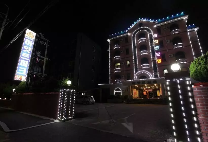هتل Gangneung Gyeongpodae Hyatt